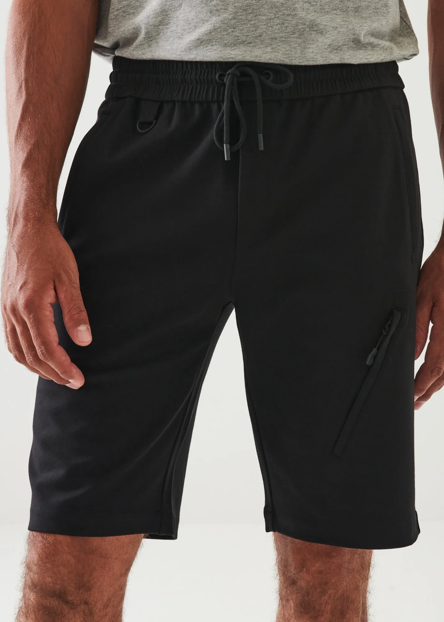 Active Zip Short