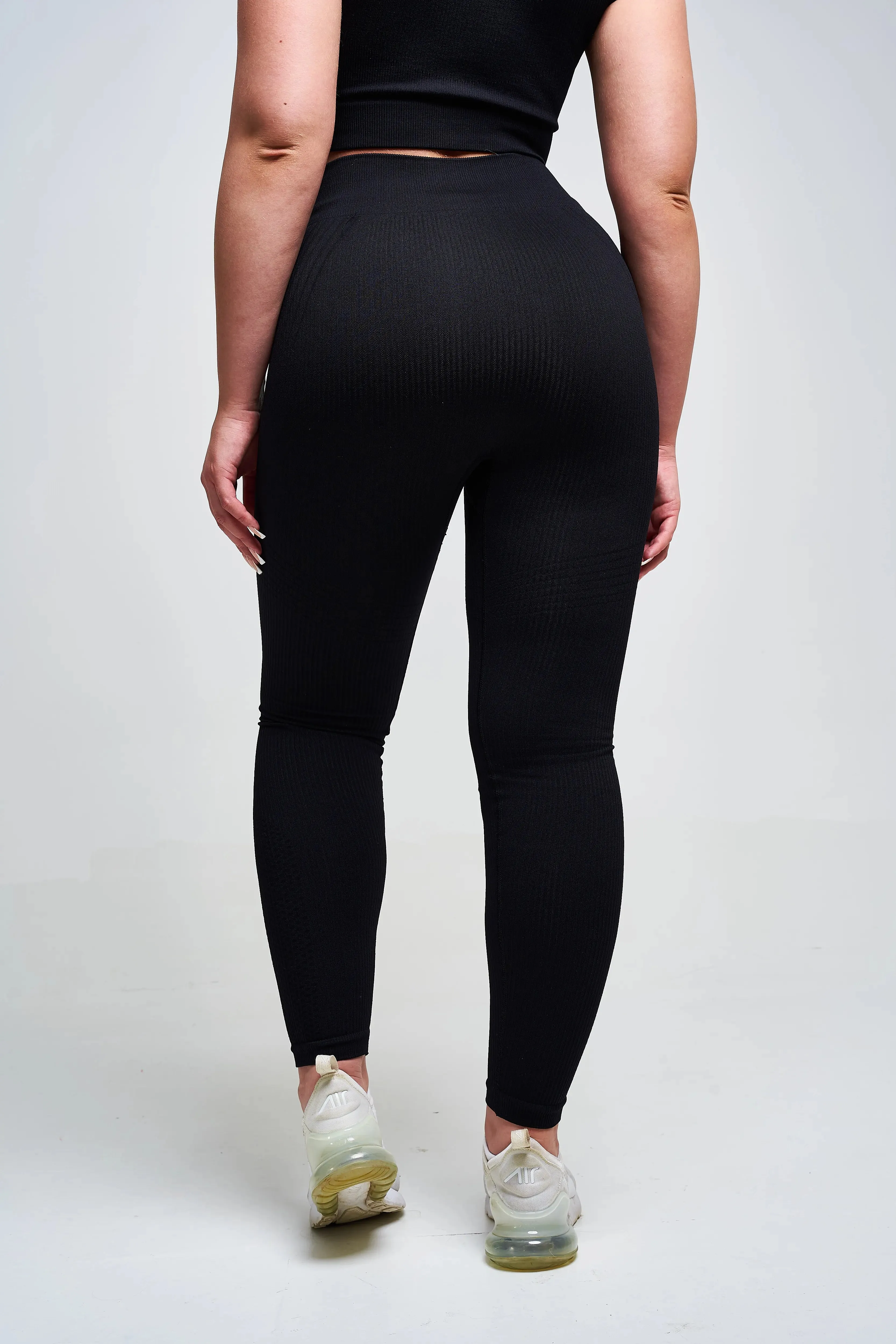 Avora Panel Recycled Seamless Legging – Black