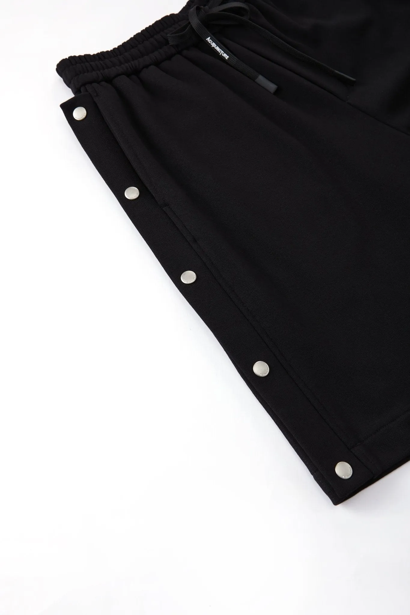 BUTTON SHORTS BLACK