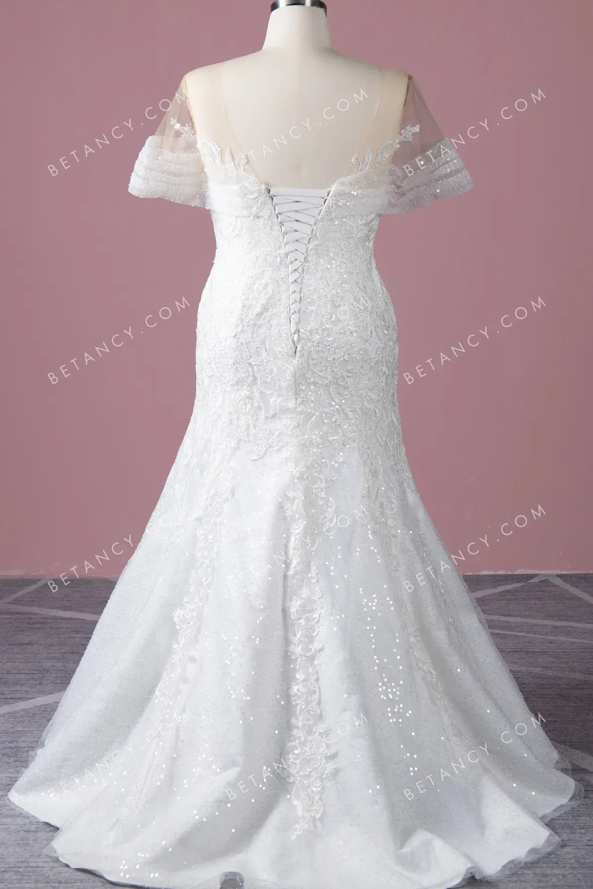 Sparkly Lace Ruffled Wedding Dress with Overskirt