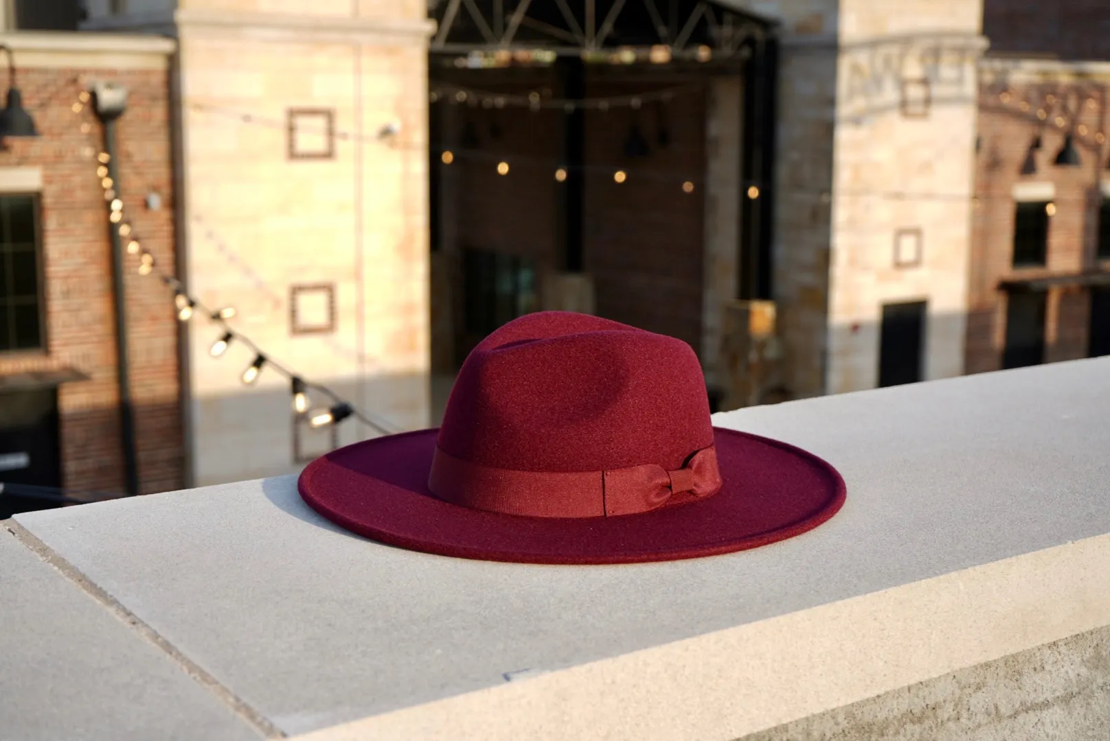 Tori Wide Brim - Burgundy